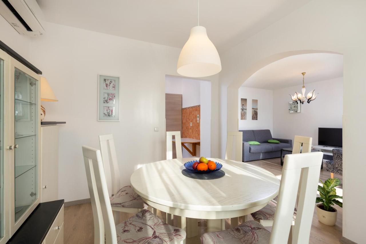 Apartment Viviana Pula Extérieur photo